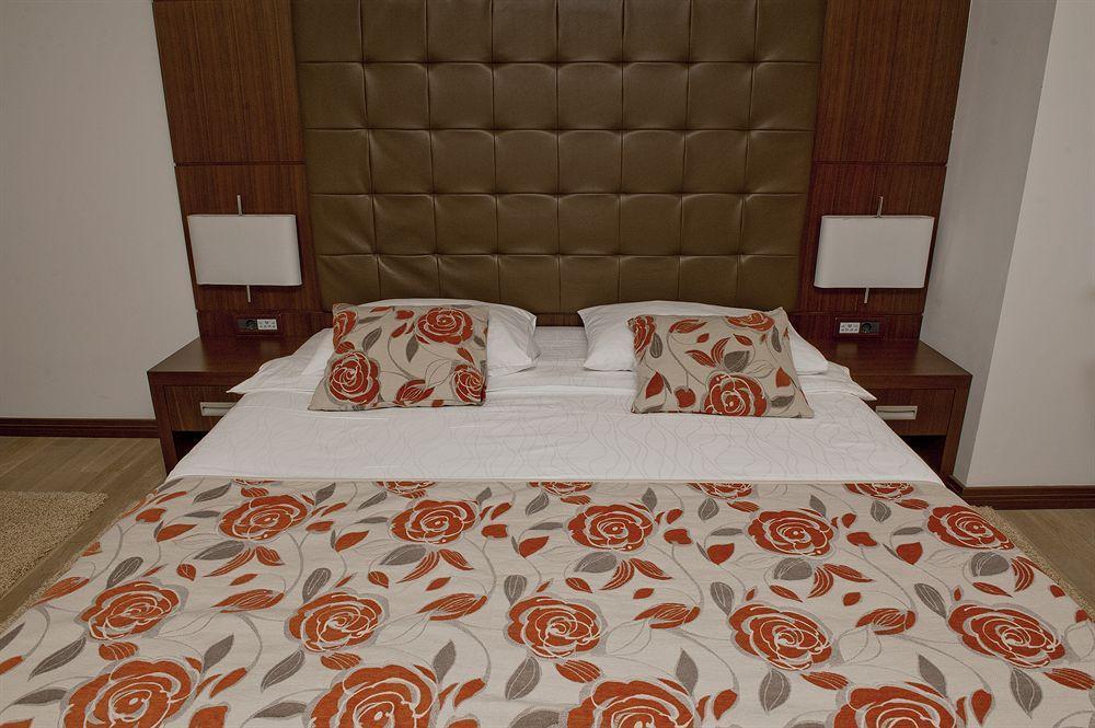Boutique Hotel Mauro Poreč Exteriör bild